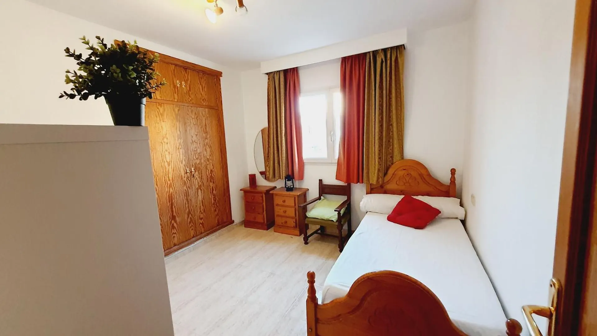Mama Conchi Bnb 4 People In Palma El Arenal  El Arenal (Mallorca)