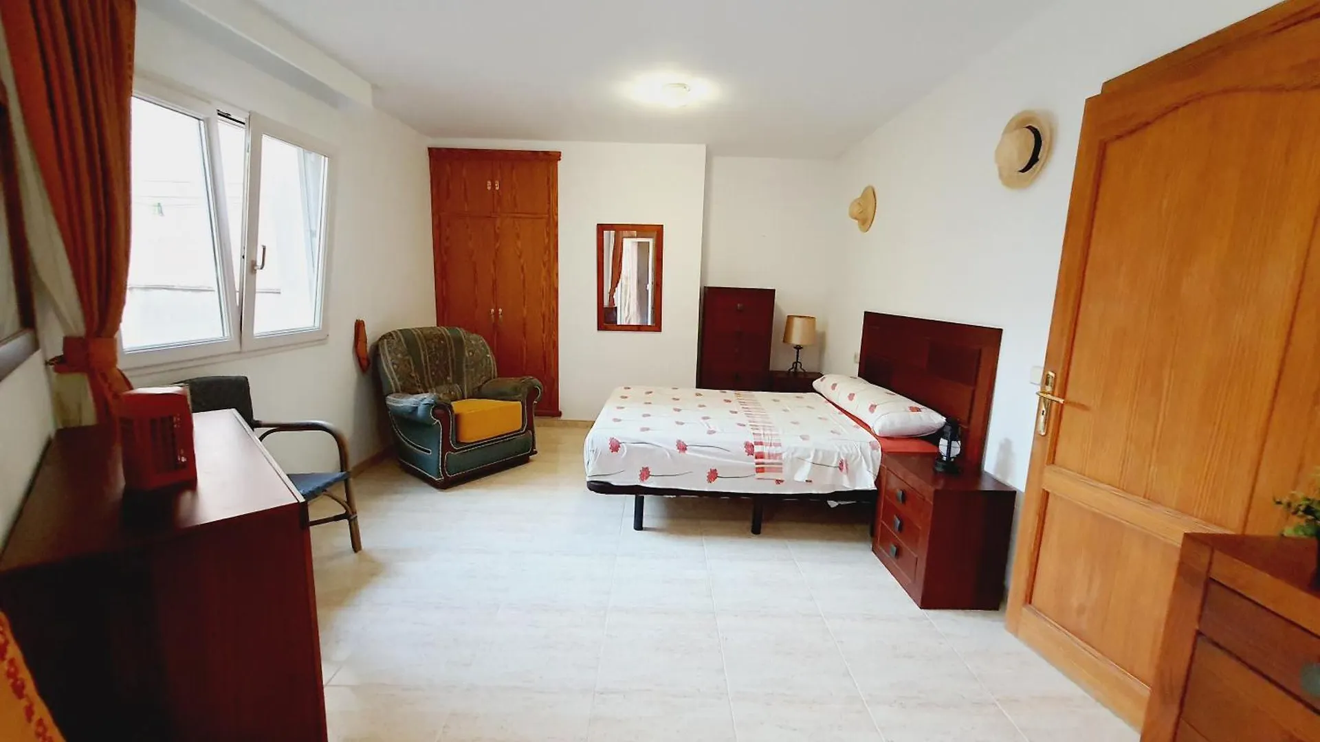 Mama Conchi Bnb 4 People In Palma El Arenal  Spain